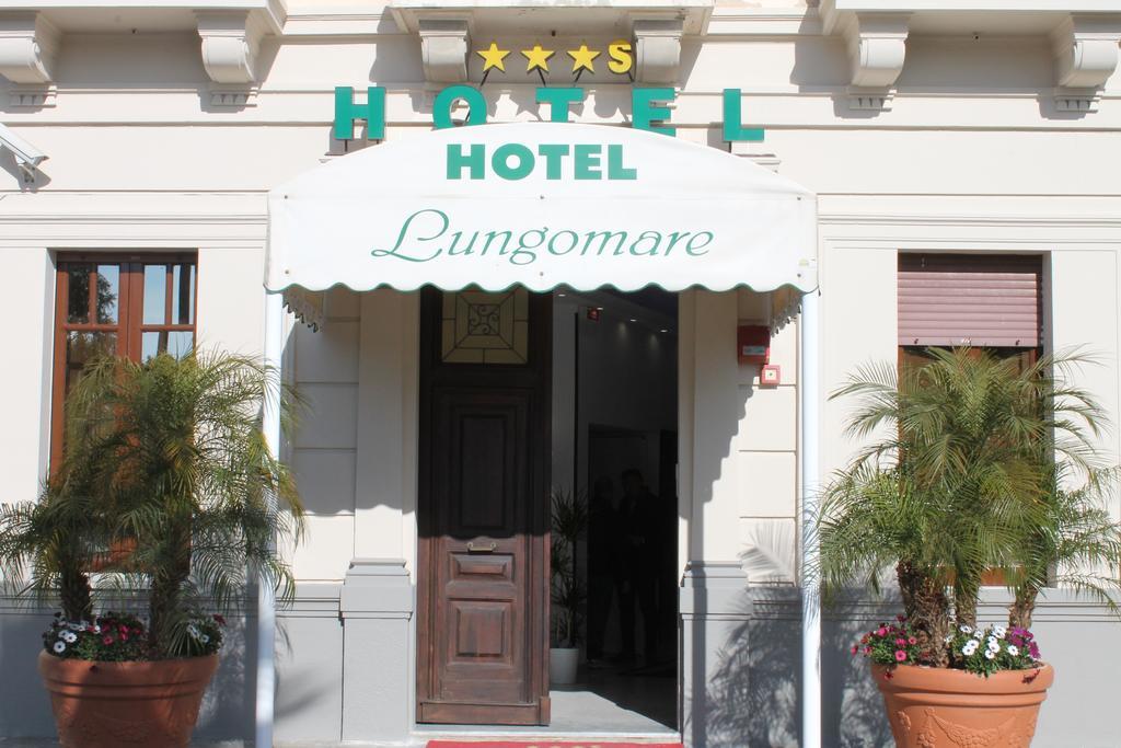 Hotel Lungomare เรจโจ ดี คาลาเบีย ภายนอก รูปภาพ