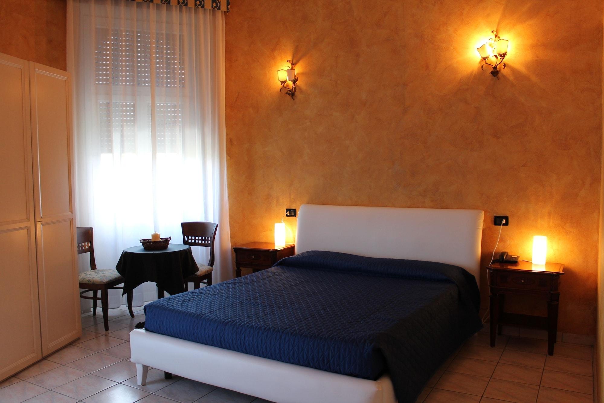 Hotel Lungomare เรจโจ ดี คาลาเบีย ภายนอก รูปภาพ