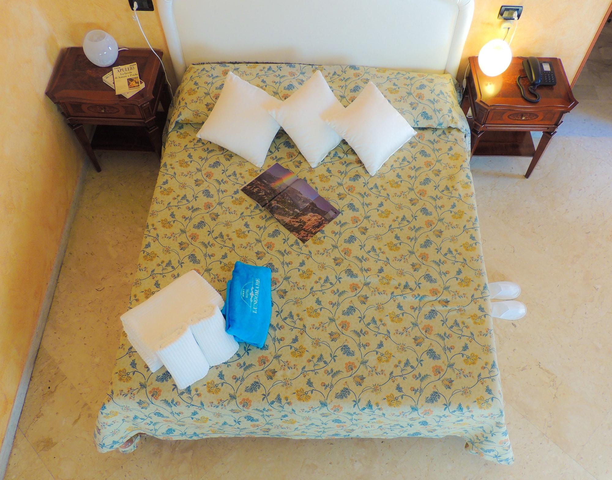 Hotel Lungomare เรจโจ ดี คาลาเบีย ภายนอก รูปภาพ